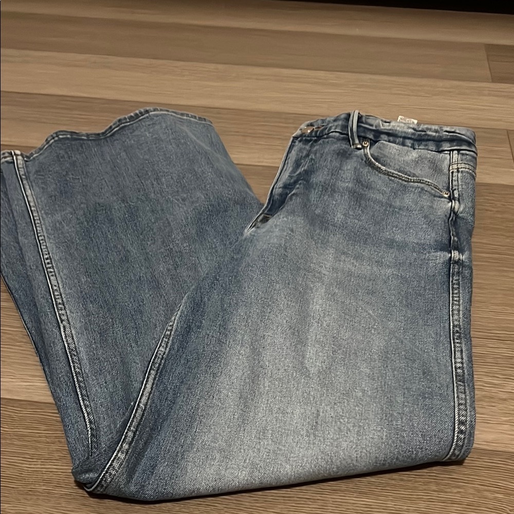 Good American bell bottom jeans